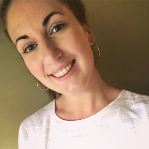 Meet your Posher, Laura